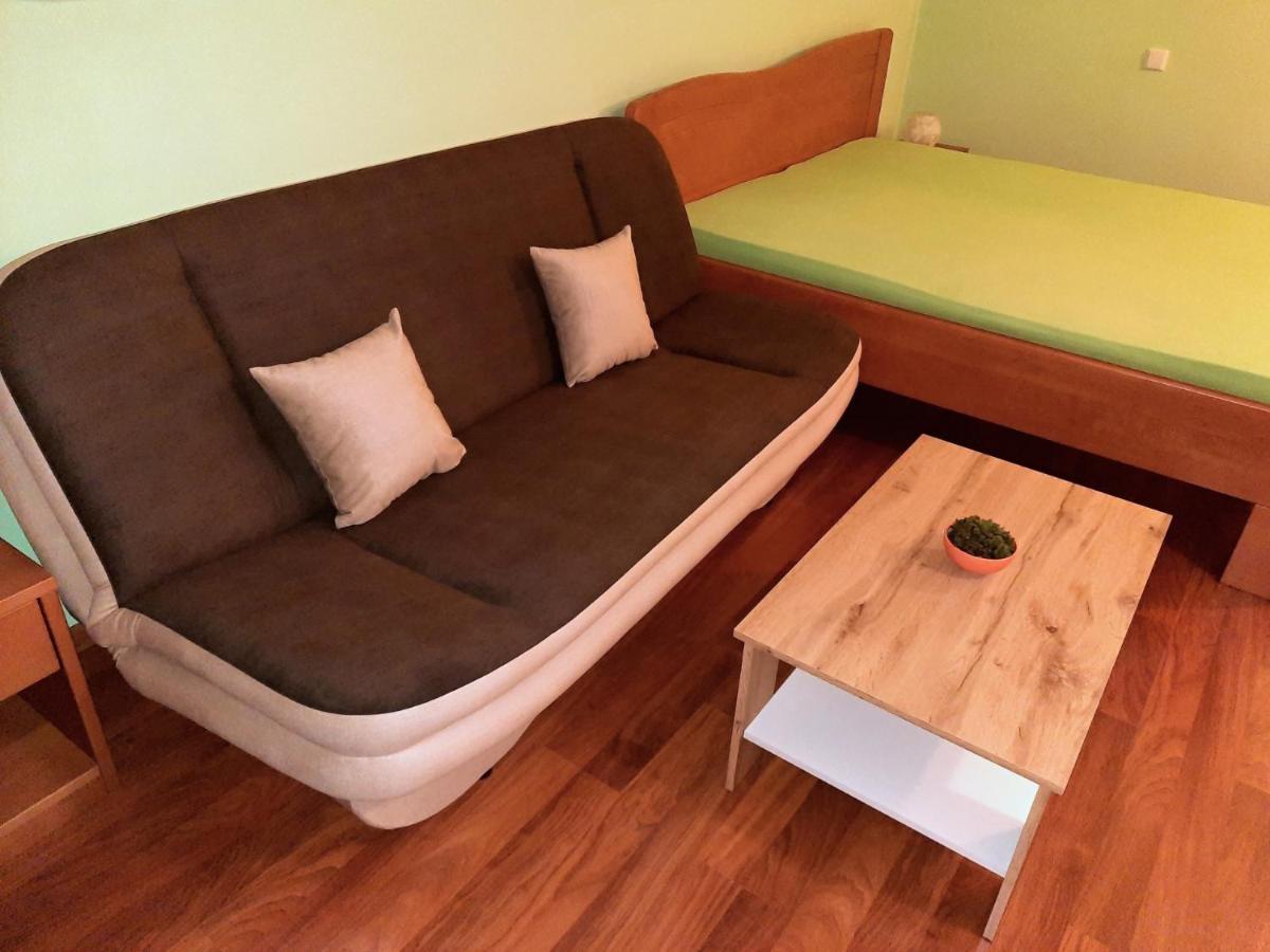 Ferienwohnung V Prirode Na Okraji Frenstatu Pod Radhostem Frenštát pod Radhoštěm Exterior foto