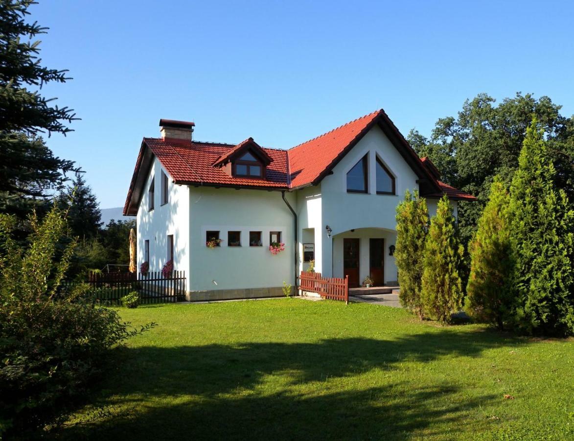 Ferienwohnung V Prirode Na Okraji Frenstatu Pod Radhostem Frenštát pod Radhoštěm Exterior foto